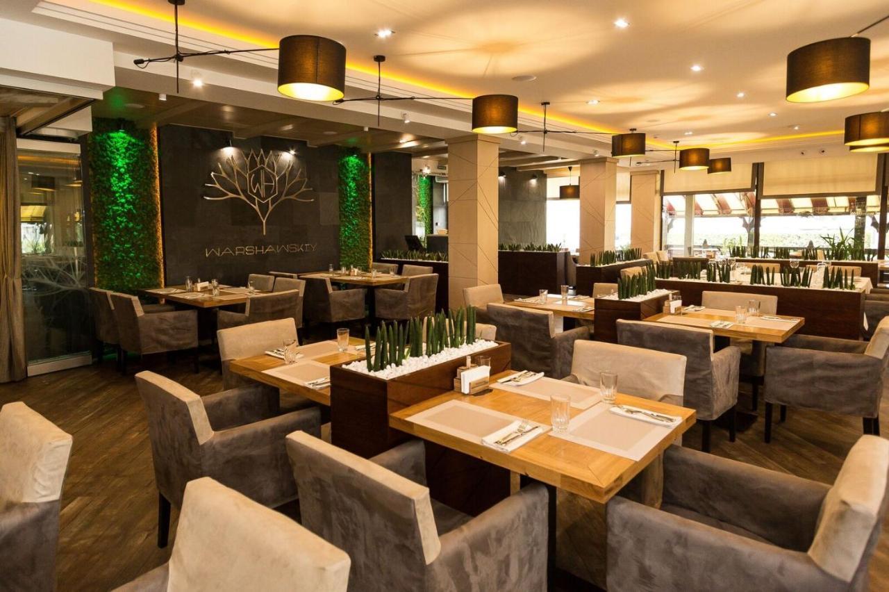 Park Hotel Warshawskiy Sarny  Eksteriør billede